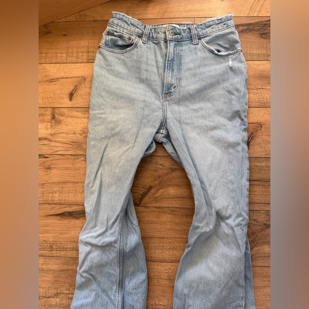 Abercrombie & Fitch Light Blue High Rise Women's Jeans